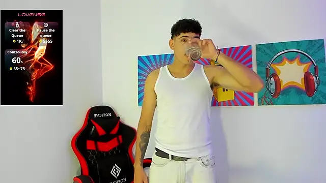 justin payn14 online show from February 2026 07:25:02 PM