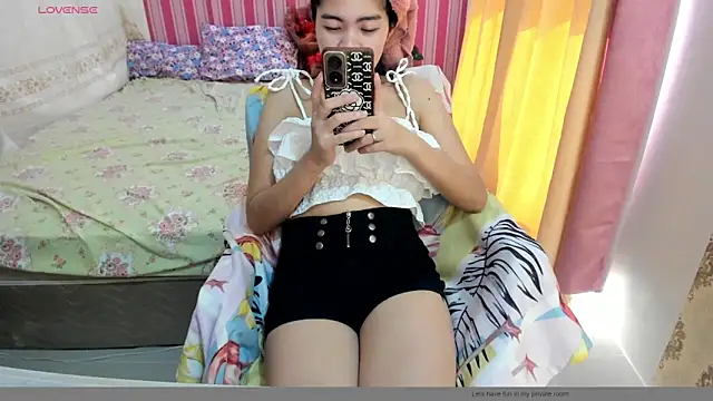 HornyAsianXxX online show from March 2026 07:42:02 AM