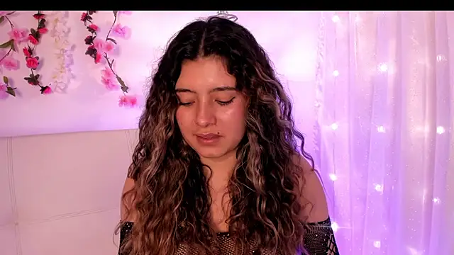 Valerysweet11 online show from February 2026 06:26:01 AM