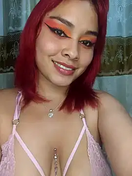 zoe love18 online show from February 2026 03:50:01 AM