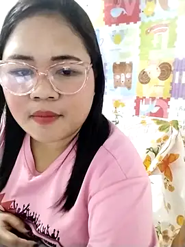 Snapshot of biggbooty15 chatting on February 2026 11:39:02 AM biggbooty15 online show from February 2026 11:39:02 AM