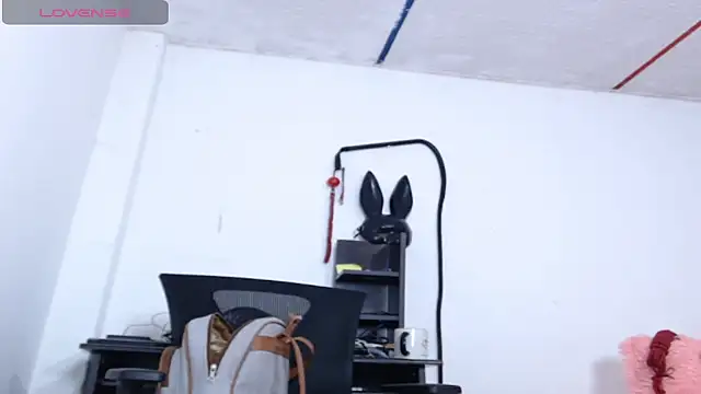 Girl Bondage online show from March 2026 01:45:01 PM