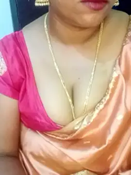 Snapshot of Chinnima143 chatting on June 2026 03:53:02 AM Chinnima143 online show from June 2026 03:53:02 AM