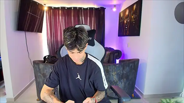 miguel aguirre  online show from February 2026 12:56:02 PM