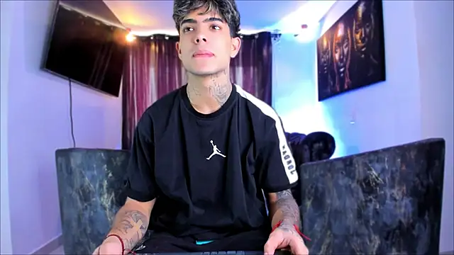 miguel aguirre  online show from February 2026 12:58:01 PM