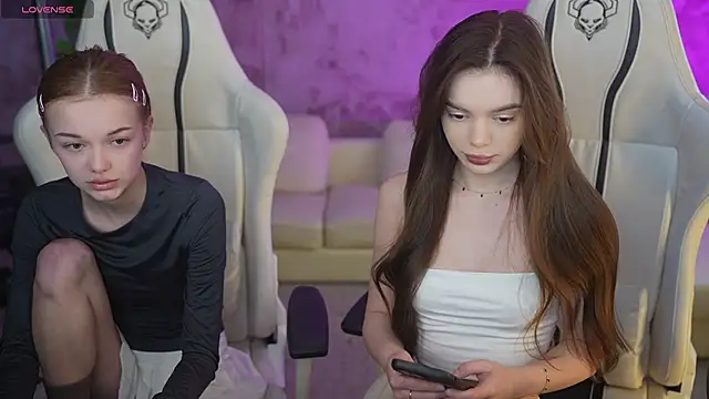 Zlata Sky online show from March 2025 10:42:01 PM