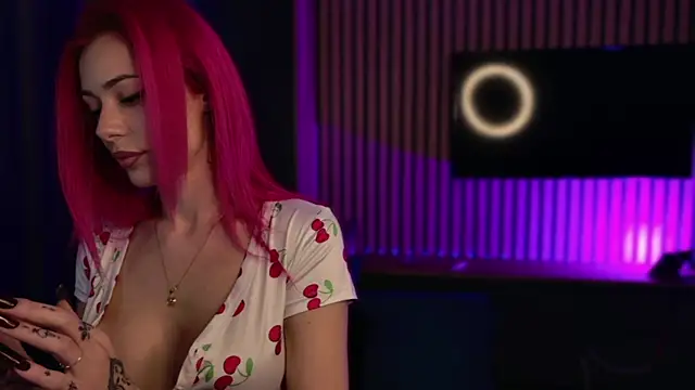 KaylieRosse online show from February 2026 06:20:01 PM