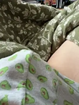 twankletoes1234 online show from February 2026 11:48:02 AM