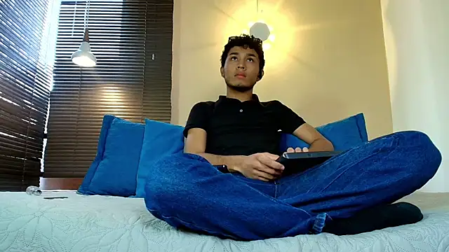 Damon Salvarote S online show from March 2026 07:02:02 PM