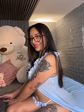 Snapshot of Magic_ivone chatting on February 2026 11:44:01 AM Magic ivone online show from February 2026 11:44:01 AM