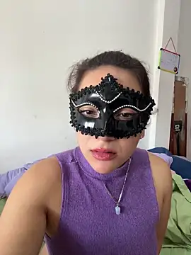 honeymuse online show from May 2026 06:28:02 PM