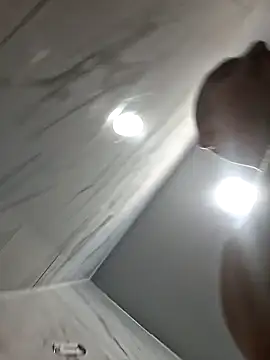 Snapshot of kloudmycock chatting on February 2026 11:31:01 PM kloudmycock online show from February 2026 11:31:01 PM