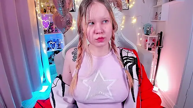 Snapshot of AnnieVibe chatting on February 2026 05:39:02 PM AnnieVibe online show from February 2026 05:39:02 PM