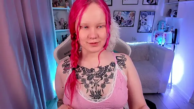 AnnieVibe online show from May 2026 05:33:01 PM