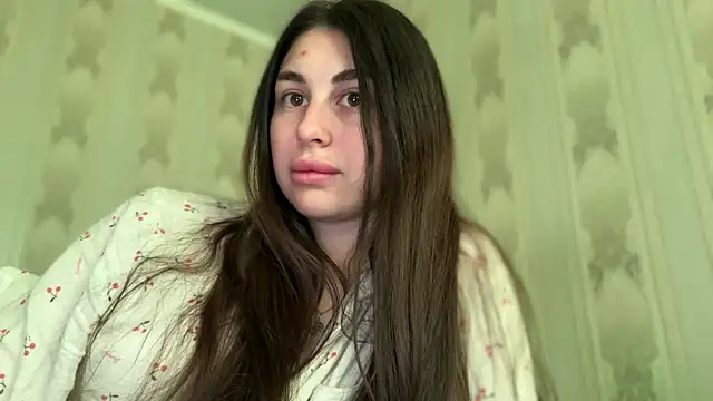 Snapshot of LiluMartiznir chatting on April 2026 05:54:01 AM LiluMartiznir online show from April 2026 05:54:01 AM