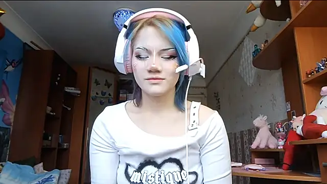 Snapshot of KathernSaulters chatting on February 2026 06:56:01 AM KathernSaulters online show from February 2026 06:56:01 AM