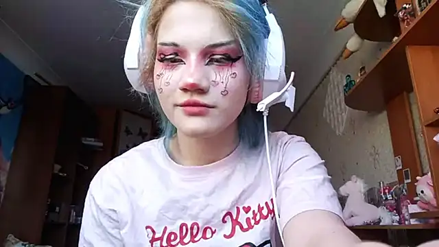 Snapshot of KathernSaulters chatting on February 2026 06:07:01 AM KathernSaulters online show from February 2026 06:07:01 AM