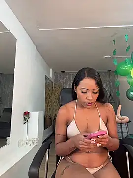 Alahia Betancurr online show from March 2026 12:31:01 PM