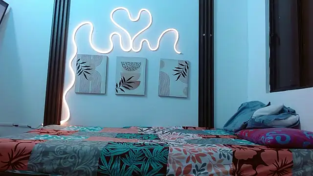 Snapshot of Miss_Merrie chatting on February 2026 09:19:02 AM Miss Merrie online show from February 2026 09:19:02 AM