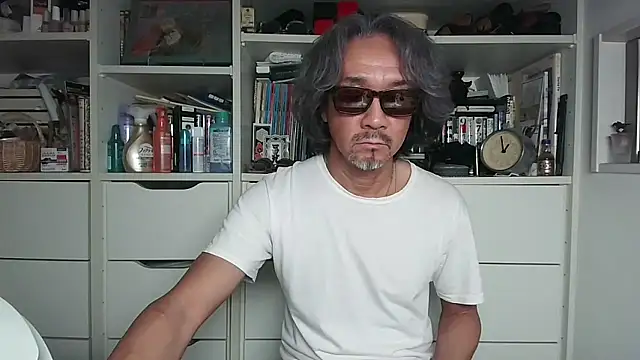 Snapshot of MtaS1 chatting on July 2026 03:51:01 PM MtaS1 online show from July 2026 03:51:01 PM