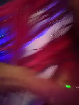 Snapshot of Karolaiin_LS chatting on February 2026 07:43:01 PM Karolaiin LS online show from February 2026 07:43:01 PM