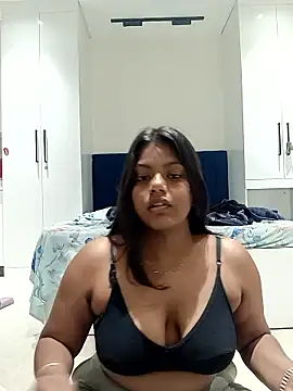 Sunitak450 online show from February 2026 12:56:01 PM