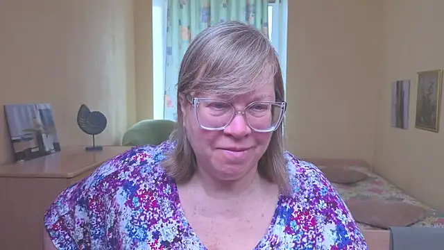 Snapshot of Emma_Eclipsee chatting on February 2026 08:53:01 AM Emma Eclipsee online show from February 2026 08:53:01 AM