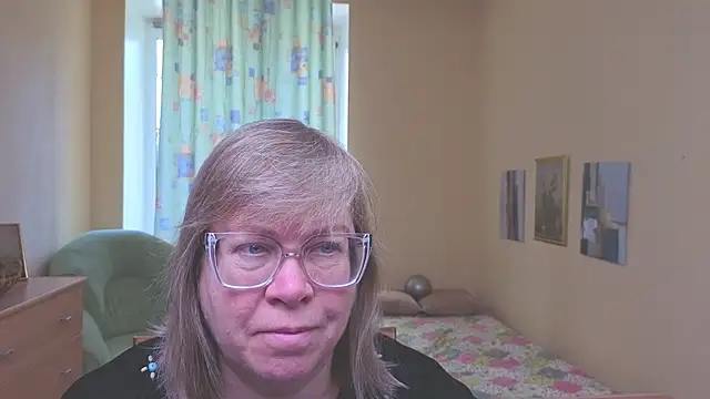 Snapshot of Emma_Eclipsee chatting on March 2026 06:52:02 AM Emma Eclipsee online show from March 2026 06:52:02 AM