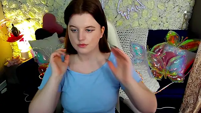 KristiFoxy online show from April 2026 05:52:01 AM