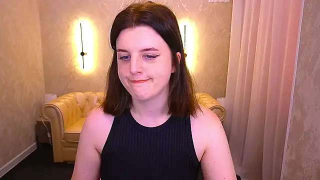 Snapshot of KristiFoxy chatting on July 2026 05:02:01 AM KristiFoxy online show from July 2026 05:02:01 AM