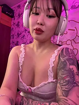 YukiiTYAN online show from March 2026 06:13:01 PM