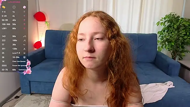 Snapshot of MaraButtrey chatting on February 2026 06:26:01 AM MaraButtrey online show from February 2026 06:26:01 AM