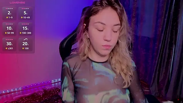 alice charm  online show from March 2026 04:06:01 AM