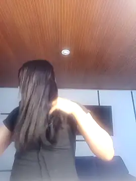 Snapshot of MeelFox chatting on February 2026 12:12:01 PM MeelFox online show from February 2026 12:12:01 PM