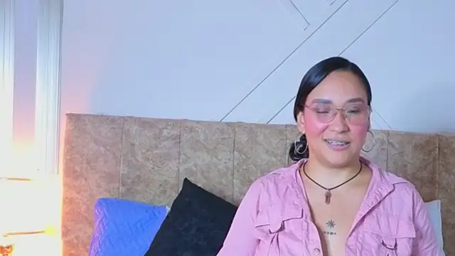 miia secret  online show from February 2026 07:26:01 PM