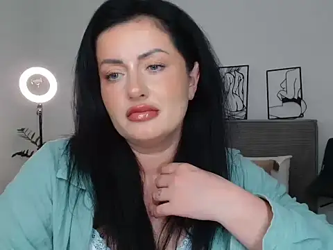 Jasmin0e online show from April 2026 08:55:01 PM