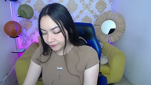 ALISS M  online show from February 2026 07:50:02 PM