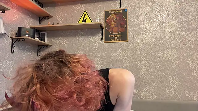 Snapshot of Fred_bucks chatting on February 2026 06:10:02 AM Fred bucks online show from February 2026 06:10:02 AM