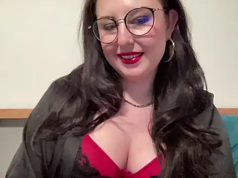 Snapshot of DorothyJoy chatting on April 2026 06:17:02 PM DorothyJoy online show from April 2026 06:17:02 PM