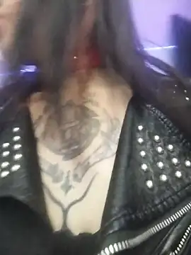 Snapshot of missfungi8 chatting on February 2026 02:01:02 AM missfungi8 online show from February 2026 02:01:02 AM