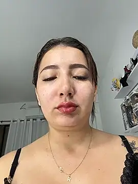 Snapshot of Arya___ chatting on February 2026 04:22:02 PM Arya online show from February 2026 04:22:02 PM