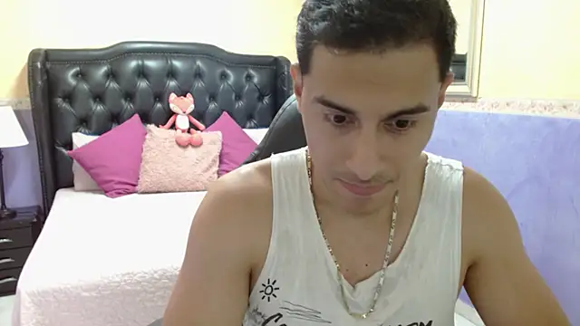 Mike Conors online show from February 2026 01:31:02 AM