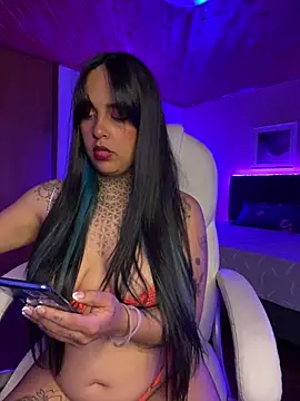 Snapshot of Annie_Alicee chatting on February 2026 03:23:01 PM Annie Alicee online show from February 2026 03:23:01 PM