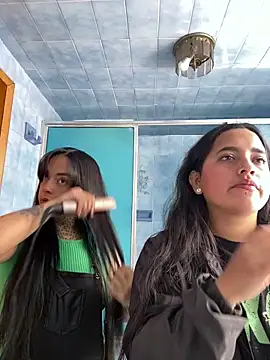 Annie Alicee online show from April 2026 02:47:02 PM