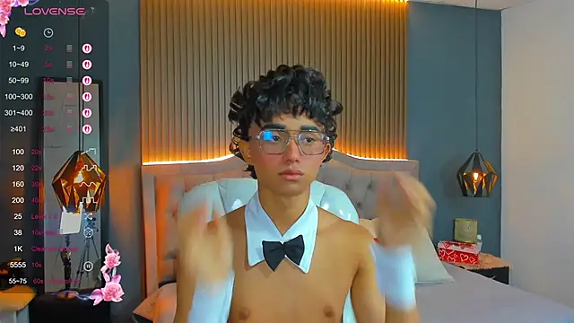 Noa 03 online show from April 2026 06:09:01 PM