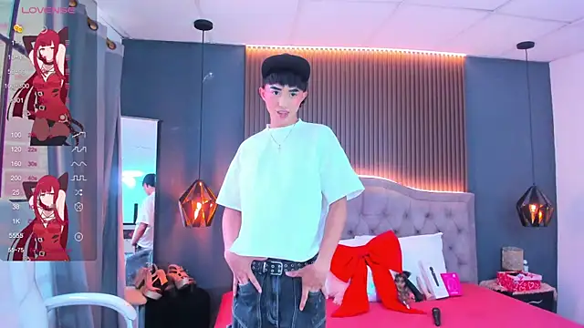 Snapshot of Noa_03 chatting on July 2026 02:14:02 PM Noa 03 online show from July 2026 02:14:02 PM