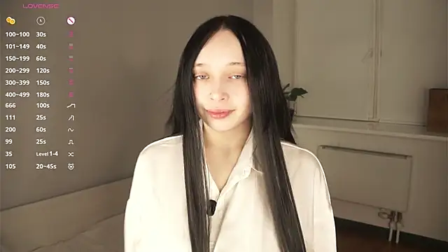 Snapshot of HannaHayles chatting on February 2026 05:46:02 PM HannaHayles online show from February 2026 05:46:02 PM