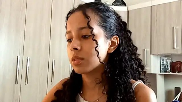 Snapshot of KayleenStoyanoff chatting on February 2026 04:10:02 PM KayleenStoyanoff online show from February 2026 04:10:02 PM