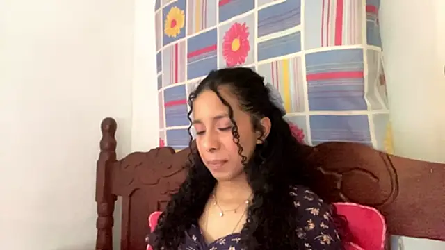 Snapshot of KayleenStoyanoff chatting on February 2026 06:47:01 PM KayleenStoyanoff online show from February 2026 06:47:01 PM