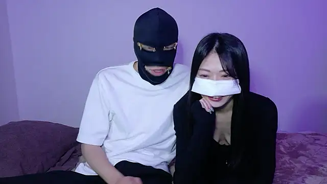 freeterRyo online show from April 2026 12:32:01 PM